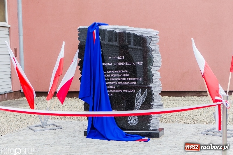 Zdjęcie w galerii na portalu naszraciborz.pl: Racibórz pamięta o Cichociemnych z AK. Patriotyczna uroczystość w poprawczaku wiadomości z regionu