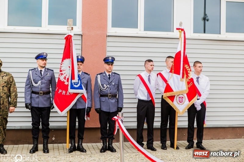 Zdjęcie w galerii na portalu naszraciborz.pl: Racibórz pamięta o Cichociemnych z AK. Patriotyczna uroczystość w poprawczaku wiadomości z regionu