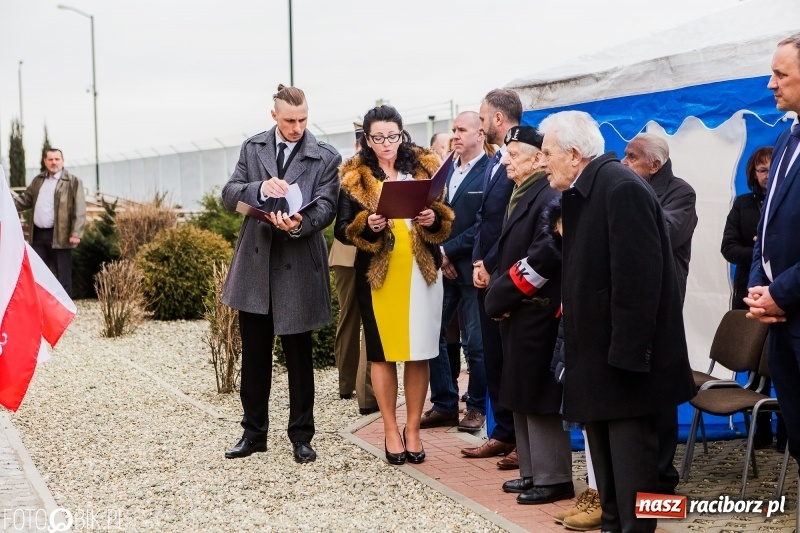Zdjęcie w galerii na portalu naszraciborz.pl: Racibórz pamięta o Cichociemnych z AK. Patriotyczna uroczystość w poprawczaku wiadomości z regionu