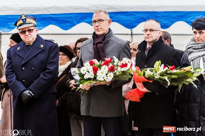 Zdjęcie w galerii na portalu naszraciborz.pl: Racibórz pamięta o Cichociemnych z AK. Patriotyczna uroczystość w poprawczaku wiadomości z regionu