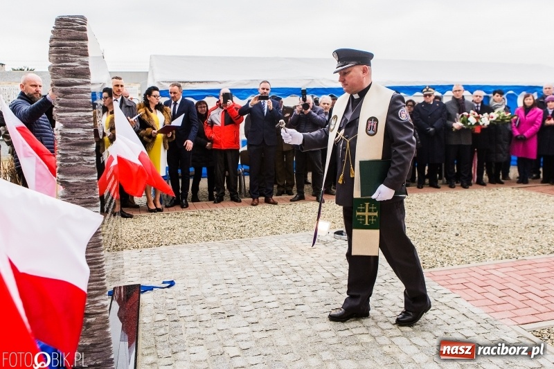 Zdjęcie w galerii na portalu naszraciborz.pl: Racibórz pamięta o Cichociemnych z AK. Patriotyczna uroczystość w poprawczaku wiadomości z regionu