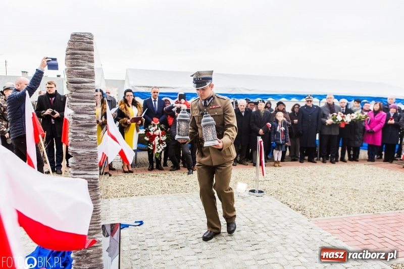 Zdjęcie w galerii na portalu naszraciborz.pl: Racibórz pamięta o Cichociemnych z AK. Patriotyczna uroczystość w poprawczaku wiadomości z regionu