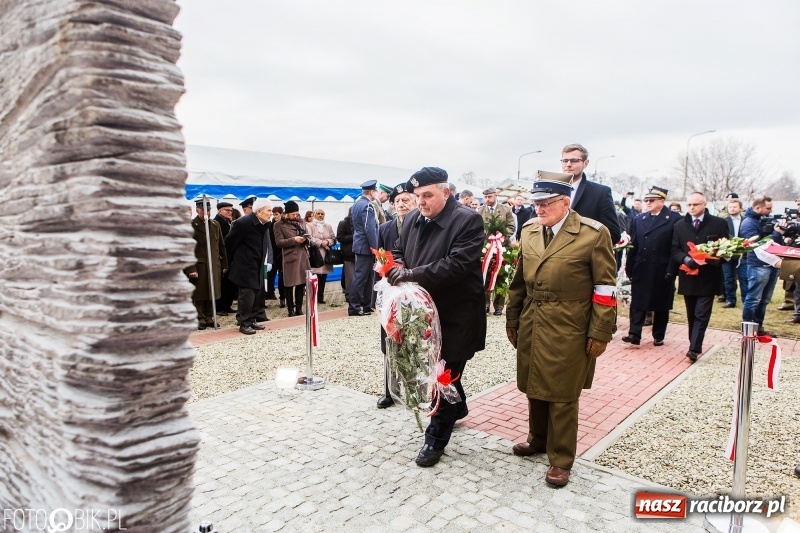 Zdjęcie w galerii na portalu naszraciborz.pl: Racibórz pamięta o Cichociemnych z AK. Patriotyczna uroczystość w poprawczaku wiadomości z regionu