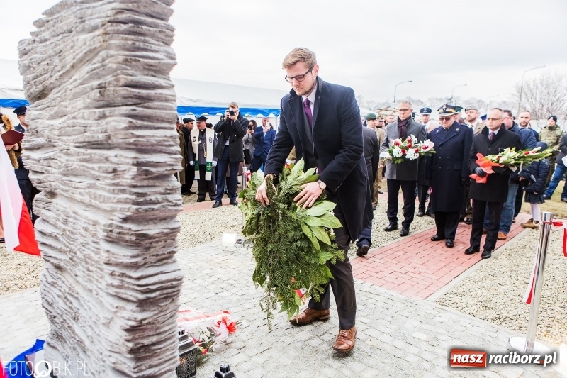 Zdjęcie w galerii na portalu naszraciborz.pl: Racibórz pamięta o Cichociemnych z AK. Patriotyczna uroczystość w poprawczaku wiadomości z regionu