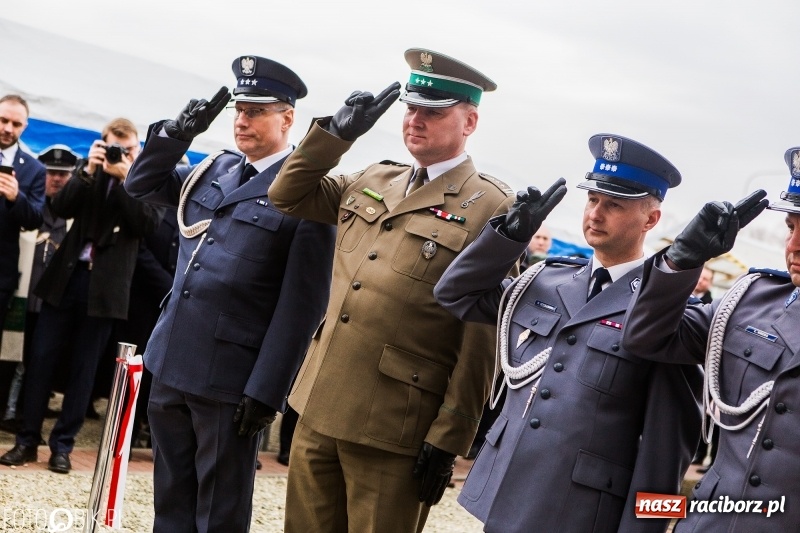 Zdjęcie w galerii na portalu naszraciborz.pl: Racibórz pamięta o Cichociemnych z AK. Patriotyczna uroczystość w poprawczaku wiadomości z regionu