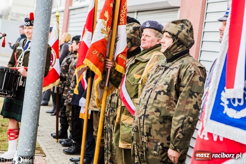 Zdjęcie w galerii na portalu naszraciborz.pl: Racibórz pamięta o Cichociemnych z AK. Patriotyczna uroczystość w poprawczaku wiadomości z regionu