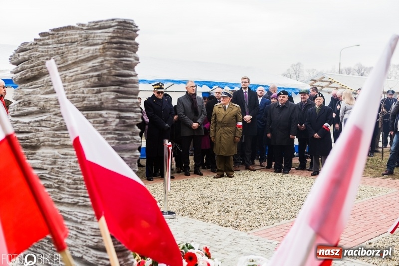Zdjęcie w galerii na portalu naszraciborz.pl: Racibórz pamięta o Cichociemnych z AK. Patriotyczna uroczystość w poprawczaku wiadomości z regionu