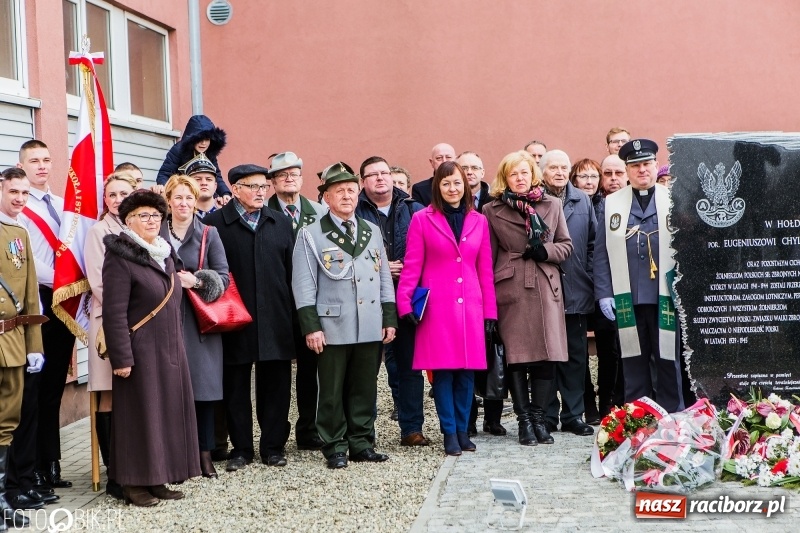 Zdjęcie w galerii na portalu naszraciborz.pl: Racibórz pamięta o Cichociemnych z AK. Patriotyczna uroczystość w poprawczaku wiadomości z regionu