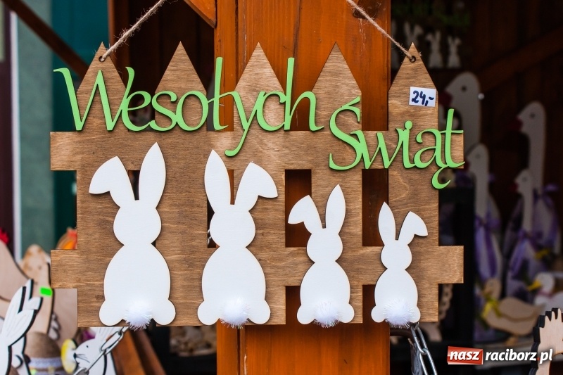 Zdjęcie w galerii na portalu naszraciborz.pl: Na Rynku ruszył raciborski Jarmark Wielkanocny. Potrwa do niedzieli wiadomości z regionu