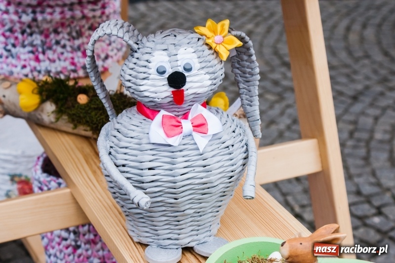 Zdjęcie w galerii na portalu naszraciborz.pl: Na Rynku ruszył raciborski Jarmark Wielkanocny. Potrwa do niedzieli wiadomości z regionu