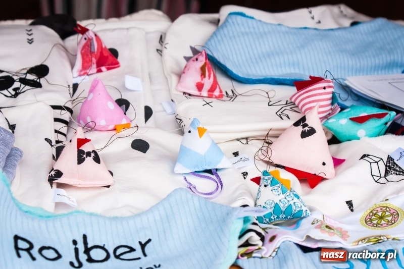 Zdjęcie w galerii na portalu naszraciborz.pl: Na Rynku ruszył raciborski Jarmark Wielkanocny. Potrwa do niedzieli wiadomości z regionu