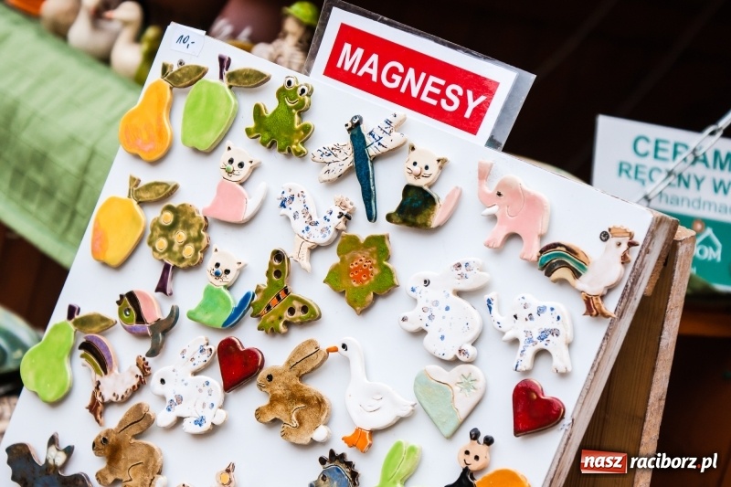 Zdjęcie w galerii na portalu naszraciborz.pl: Na Rynku ruszył raciborski Jarmark Wielkanocny. Potrwa do niedzieli wiadomości z regionu