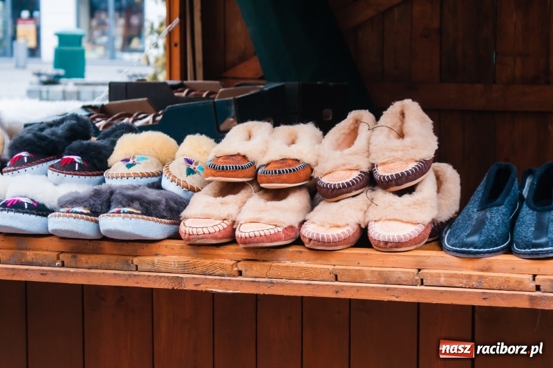 Zdjęcie w galerii na portalu naszraciborz.pl: Na Rynku ruszył raciborski Jarmark Wielkanocny. Potrwa do niedzieli wiadomości z regionu