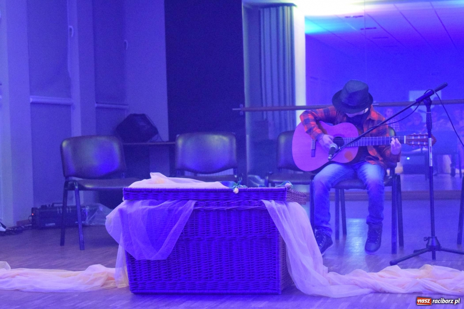 Zdjęcie w galerii na portalu naszraciborz.pl: Magiczny recital muzyczny w Kuźni Raciborskiej  wiadomości z regionu