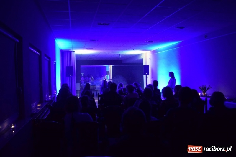 Zdjęcie w galerii na portalu naszraciborz.pl: Magiczny recital muzyczny w Kuźni Raciborskiej  wiadomości z regionu