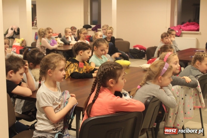 Zdjęcie w galerii na portalu naszraciborz.pl: Tajemnicza noc w Pietrowicach Wielkich wiadomości z regionu