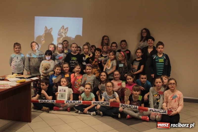 Zdjęcie w galerii na portalu naszraciborz.pl: Tajemnicza noc w Pietrowicach Wielkich wiadomości z regionu