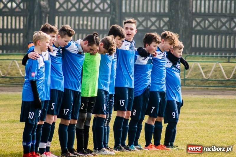 Zdjęcie w galerii na portalu naszraciborz.pl: Dwa oblicza trampkarzy Unii. Podbeskidzie pokonane wiadomości z regionu