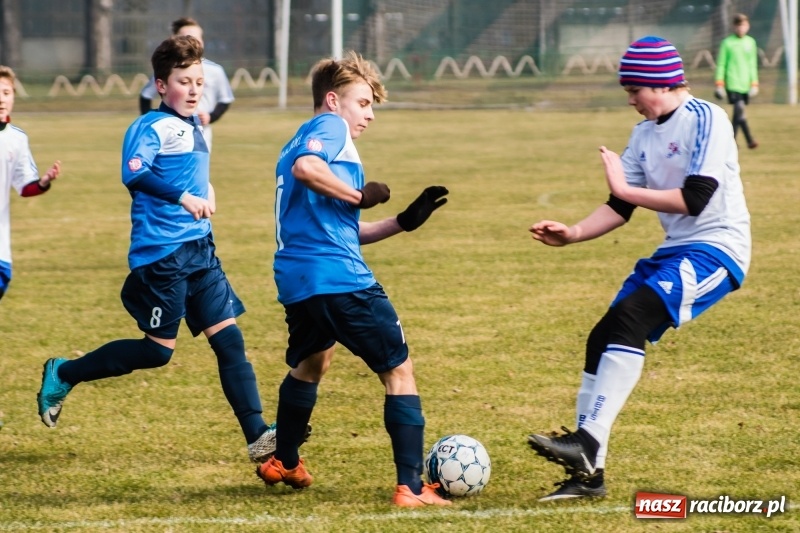 Zdjęcie w galerii na portalu naszraciborz.pl: Dwa oblicza trampkarzy Unii. Podbeskidzie pokonane wiadomości z regionu