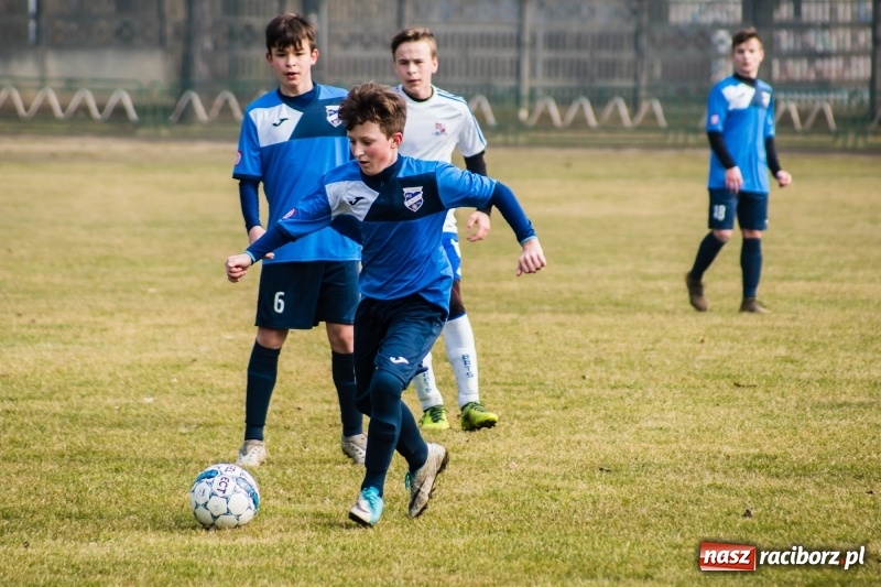 Zdjęcie w galerii na portalu naszraciborz.pl: Dwa oblicza trampkarzy Unii. Podbeskidzie pokonane wiadomości z regionu