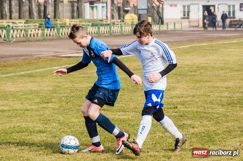 Zdjęcie w galerii na portalu naszraciborz.pl: Dwa oblicza trampkarzy Unii. Podbeskidzie pokonane wiadomości z regionu