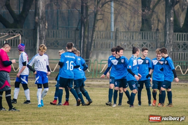 Zdjęcie w galerii na portalu naszraciborz.pl: Dwa oblicza trampkarzy Unii. Podbeskidzie pokonane wiadomości z regionu