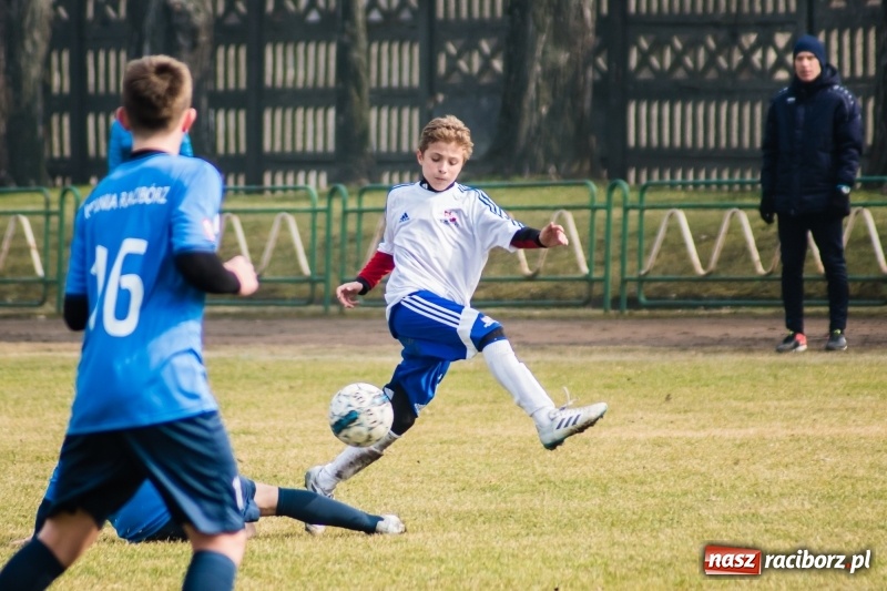 Zdjęcie w galerii na portalu naszraciborz.pl: Dwa oblicza trampkarzy Unii. Podbeskidzie pokonane wiadomości z regionu