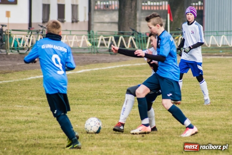 Zdjęcie w galerii na portalu naszraciborz.pl: Dwa oblicza trampkarzy Unii. Podbeskidzie pokonane wiadomości z regionu
