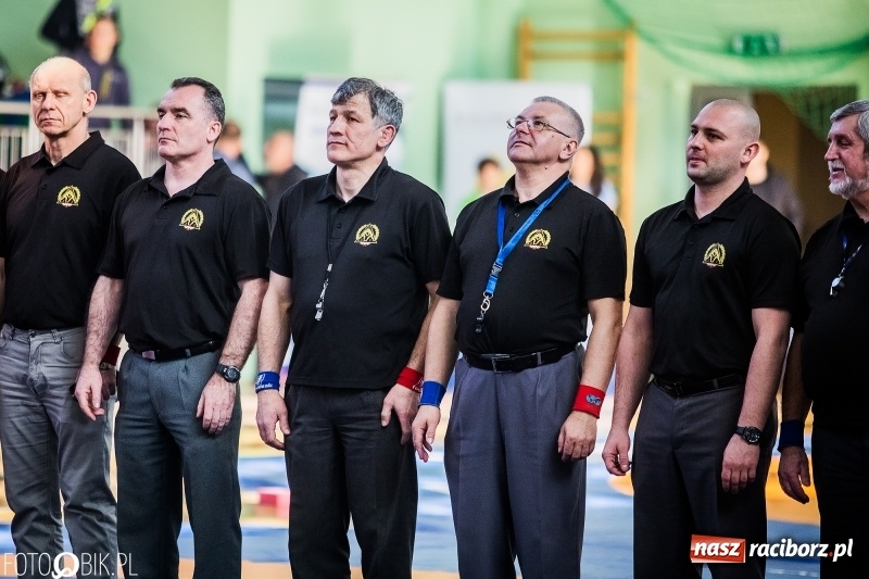 Zdjęcie w galerii na portalu naszraciborz.pl: Złoto Szewczuka, srebro Petrończaka i Majdańskiego. W Raciborzu odbył się krajowy championat juniorów w zapasach klasycznych wiadomości z regionu