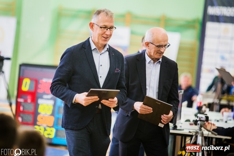 Zdjęcie w galerii na portalu naszraciborz.pl: Złoto Szewczuka, srebro Petrończaka i Majdańskiego. W Raciborzu odbył się krajowy championat juniorów w zapasach klasycznych wiadomości z regionu