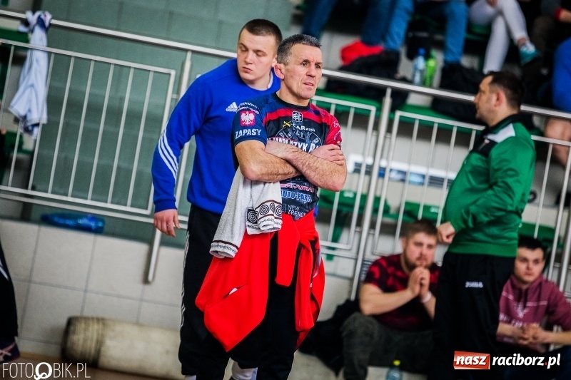 Zdjęcie w galerii na portalu naszraciborz.pl: Złoto Szewczuka, srebro Petrończaka i Majdańskiego. W Raciborzu odbył się krajowy championat juniorów w zapasach klasycznych wiadomości z regionu