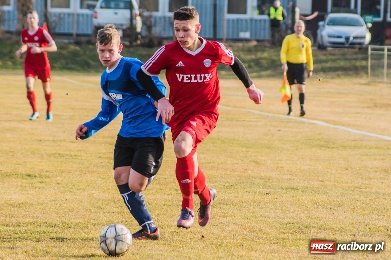 Zdjęcie w galerii na portalu naszraciborz.pl: Klasa okręgowa: Mizerny początek rundy wiosennej w KS Rafako wiadomości z regionu