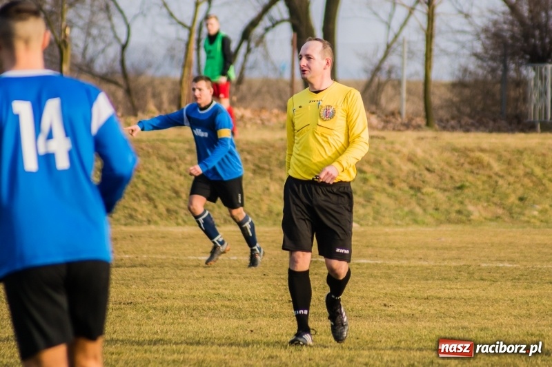 Zdjęcie w galerii na portalu naszraciborz.pl: Klasa okręgowa: Mizerny początek rundy wiosennej w KS Rafako wiadomości z regionu