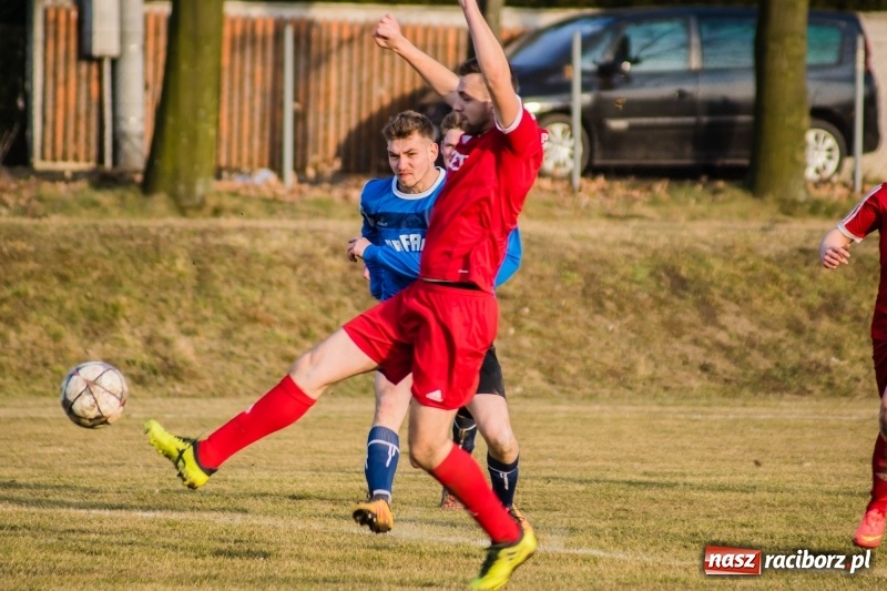 Zdjęcie w galerii na portalu naszraciborz.pl: Klasa okręgowa: Mizerny początek rundy wiosennej w KS Rafako wiadomości z regionu