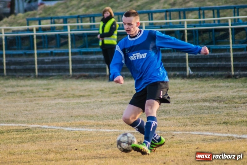 Zdjęcie w galerii na portalu naszraciborz.pl: Klasa okręgowa: Mizerny początek rundy wiosennej w KS Rafako wiadomości z regionu