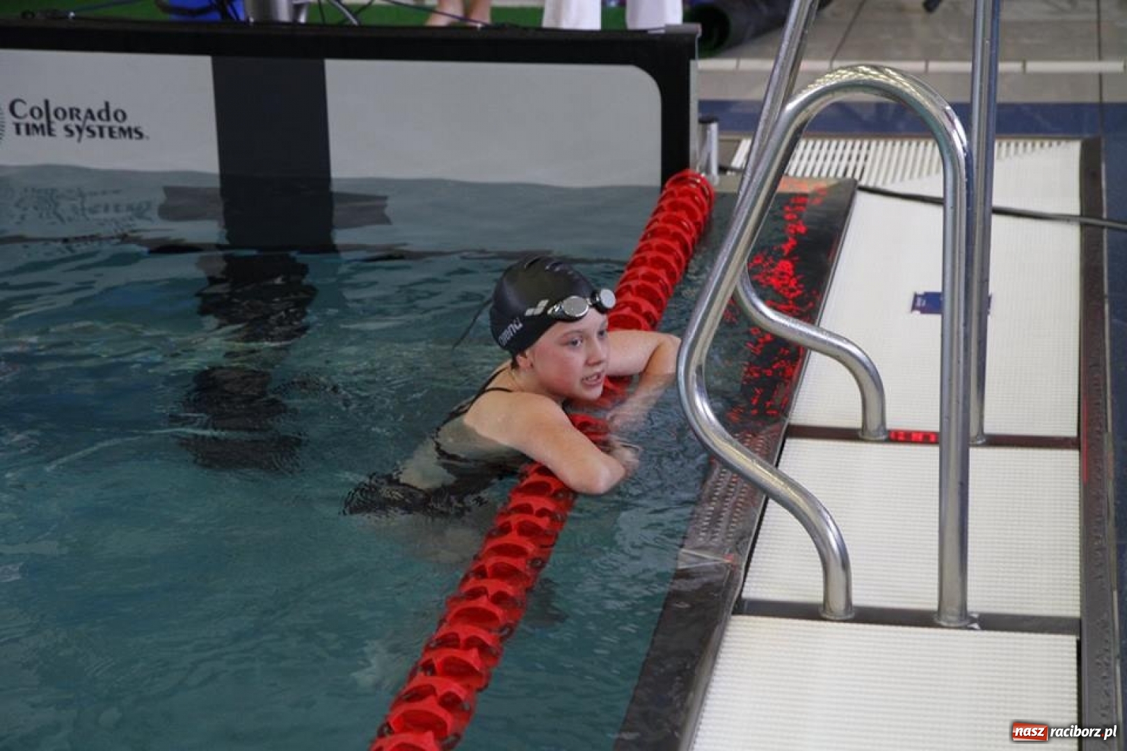 Zdjęcie w galerii na portalu naszraciborz.pl: Pływanie. Drużynowe Mistrzostwa Młodzików 12-letnich na pływalni ZSOMS wiadomości z regionu