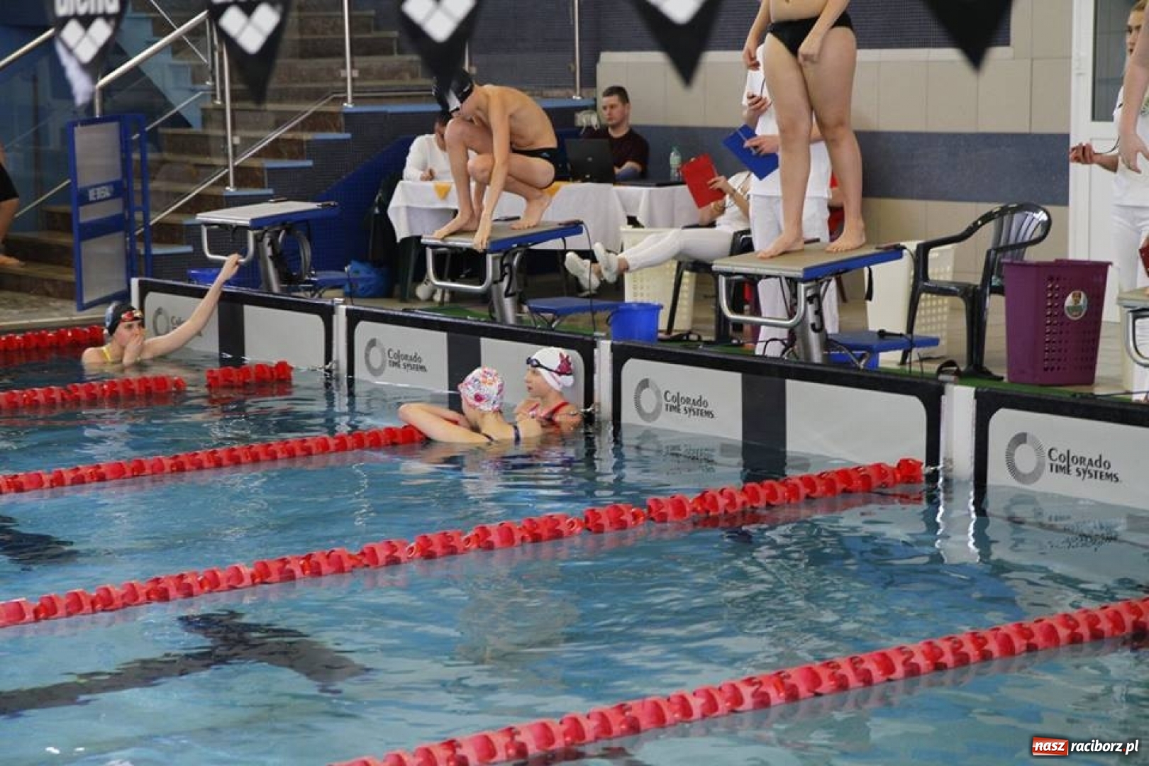 Zdjęcie w galerii na portalu naszraciborz.pl: Pływanie. Drużynowe Mistrzostwa Młodzików 12-letnich na pływalni ZSOMS wiadomości z regionu