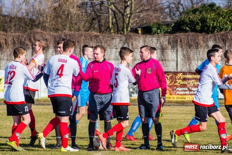 Zdjęcie w galerii na portalu naszraciborz.pl: Przypadkowe gole przyczyną porażki juniorów Tworkowa wiadomości z regionu