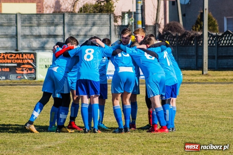 Zdjęcie w galerii na portalu naszraciborz.pl: Przypadkowe gole przyczyną porażki juniorów Tworkowa wiadomości z regionu