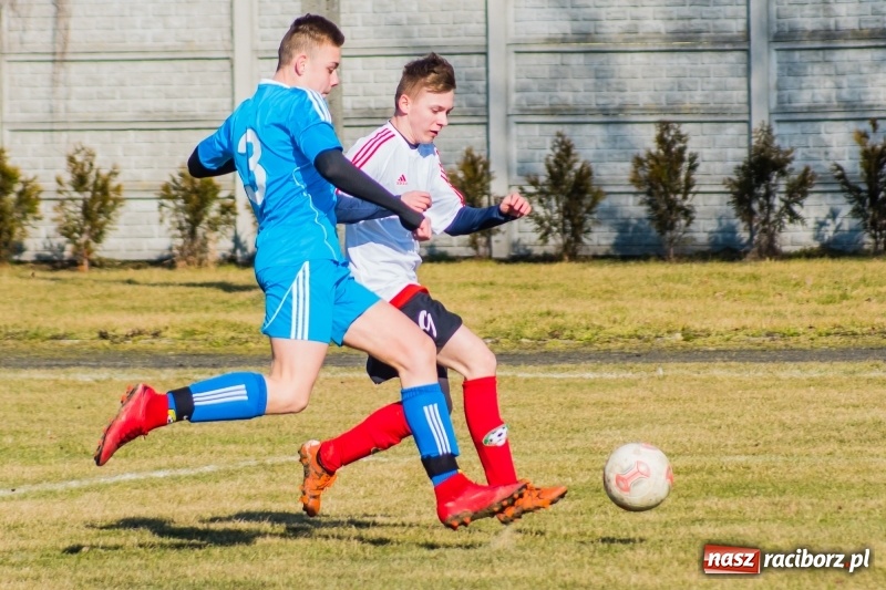 Zdjęcie w galerii na portalu naszraciborz.pl: Przypadkowe gole przyczyną porażki juniorów Tworkowa wiadomości z regionu