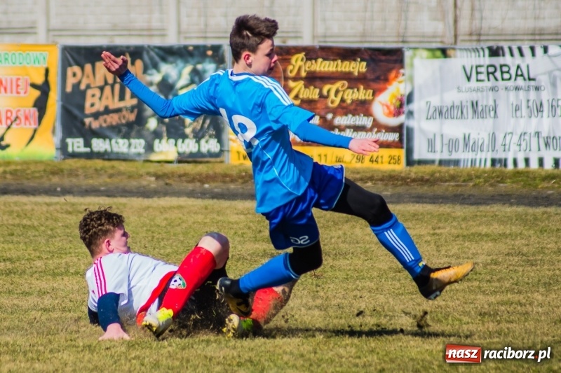 Zdjęcie w galerii na portalu naszraciborz.pl: Przypadkowe gole przyczyną porażki juniorów Tworkowa wiadomości z regionu