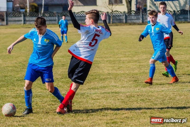 Zdjęcie w galerii na portalu naszraciborz.pl: Przypadkowe gole przyczyną porażki juniorów Tworkowa wiadomości z regionu