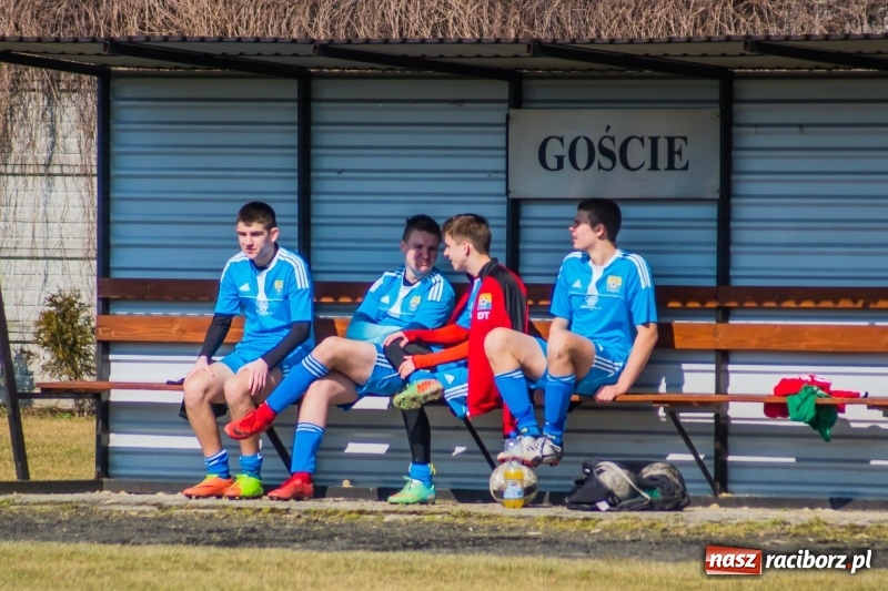 Zdjęcie w galerii na portalu naszraciborz.pl: Przypadkowe gole przyczyną porażki juniorów Tworkowa wiadomości z regionu