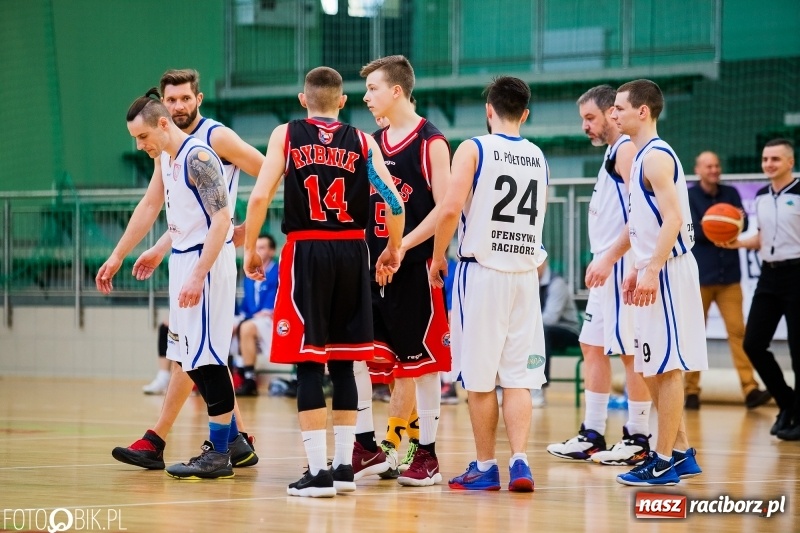 Zdjęcie w galerii na portalu naszraciborz.pl: Niemoc Ofensywy przerwana. MKKS Rybnik pokonany wiadomości z regionu