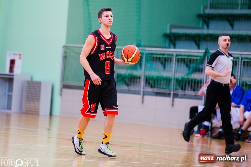 Zdjęcie w galerii na portalu naszraciborz.pl: Niemoc Ofensywy przerwana. MKKS Rybnik pokonany wiadomości z regionu