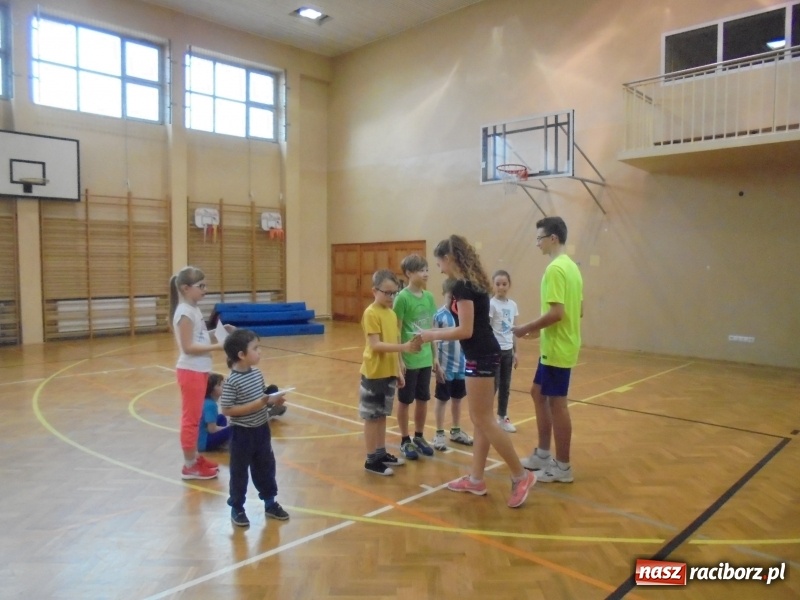 Zdjęcie w galerii na portalu naszraciborz.pl: TKKF Rafako powitało wiosnę na sportowo wiadomości z regionu