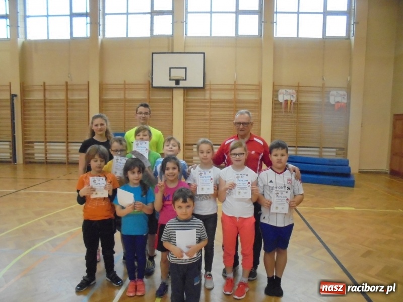 Zdjęcie w galerii na portalu naszraciborz.pl: TKKF Rafako powitało wiosnę na sportowo wiadomości z regionu