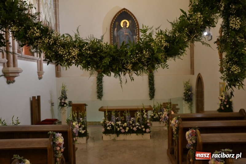 Zdjęcie w galerii na portalu naszraciborz.pl: Zamek udostępnia kaplicę do ślubów wiadomości z regionu