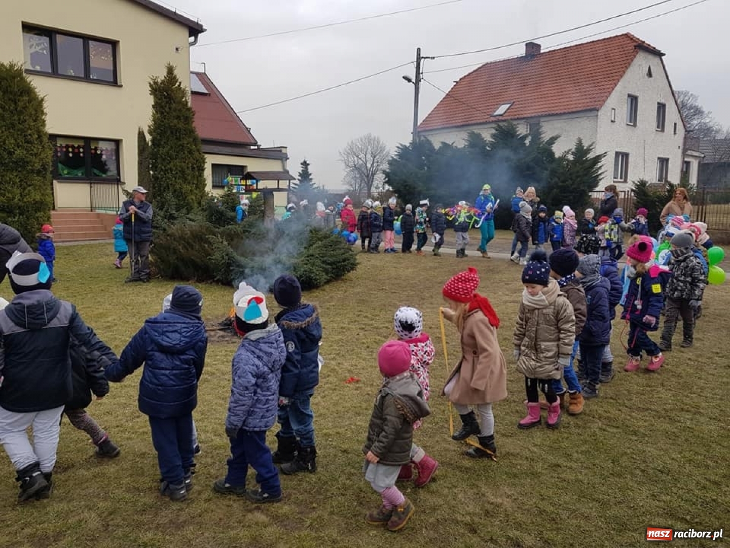 Zdjęcie w galerii na portalu naszraciborz.pl: Wielkie święto wody i Zdrojka w Przedszkolu w Nędzy wiadomości z regionu