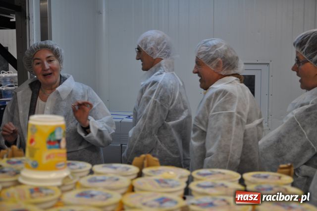 Zdjęcie w galerii na portalu naszraciborz.pl: Zwiedzili raciborską mleczarnię wiadomości z regionu
